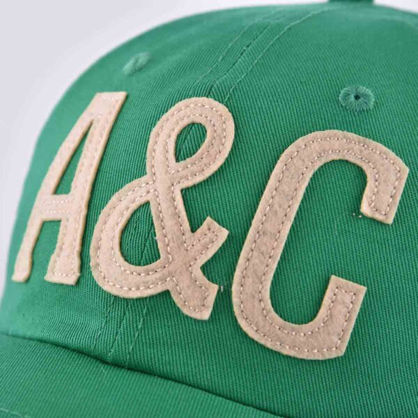 the felt letters on the front of the embroidery baseball cap KN2012242
