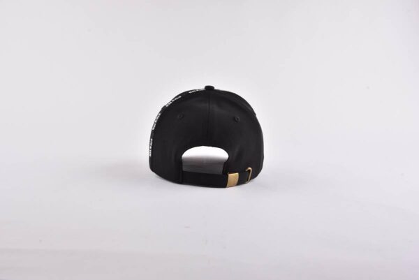 the back side of the black and white baseball hat KN2012232