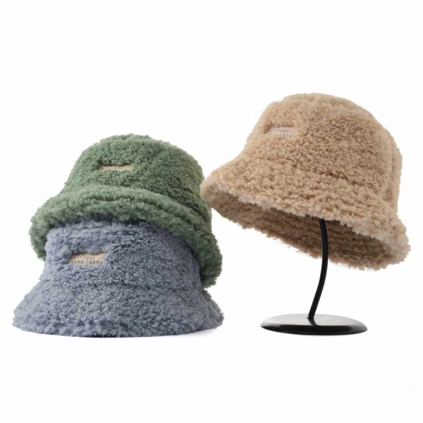 Aung Crown fur shearling bucket hat in blue, green, or khaki SFA-210408-1