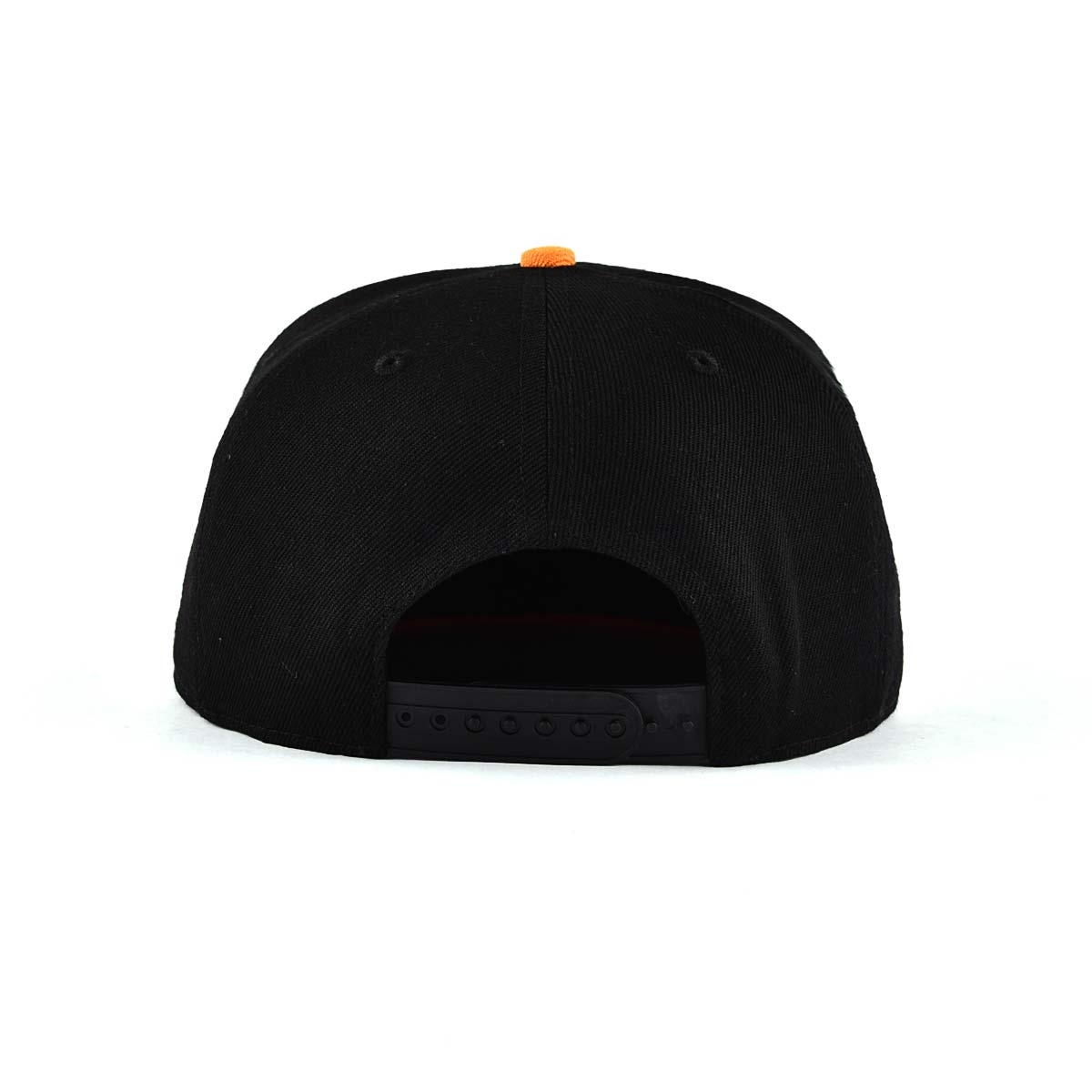 Aung Crown black and orange snapback with a black plastic snap closure ACNA2011129 Aung Crown black and orange snapback with a black plastic snap closure ACNA2011129