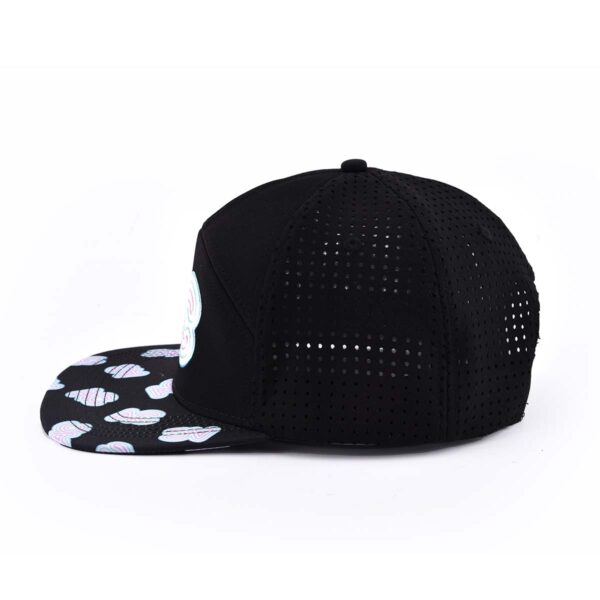 Aung Crown fashion trucker hat flat brim at the horizontal view KN2102073