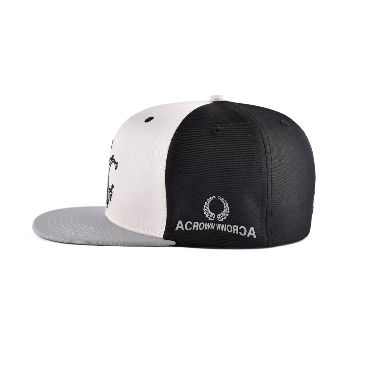 Aung Crown flex fitted hat at the horizontal view KN2012101 Aung Crown flex fitted hat at the horizontal view KN2012101