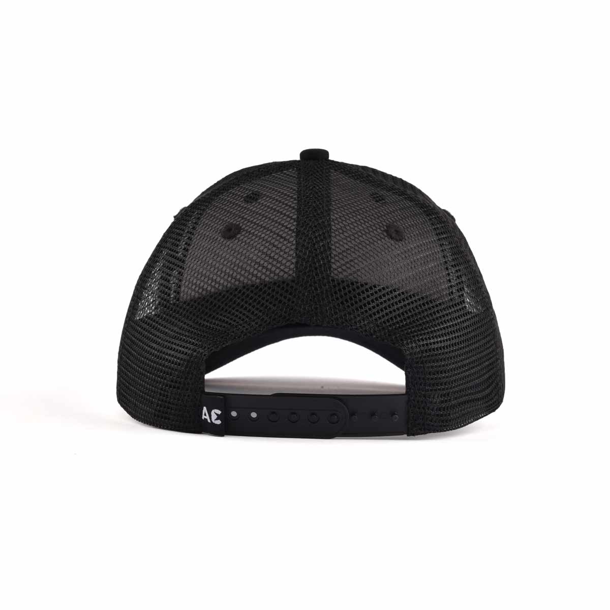 Aung Crown men's black trucker hat at the back view KN2101281 Aung Crown men's black trucker hat at the back view KN2101281