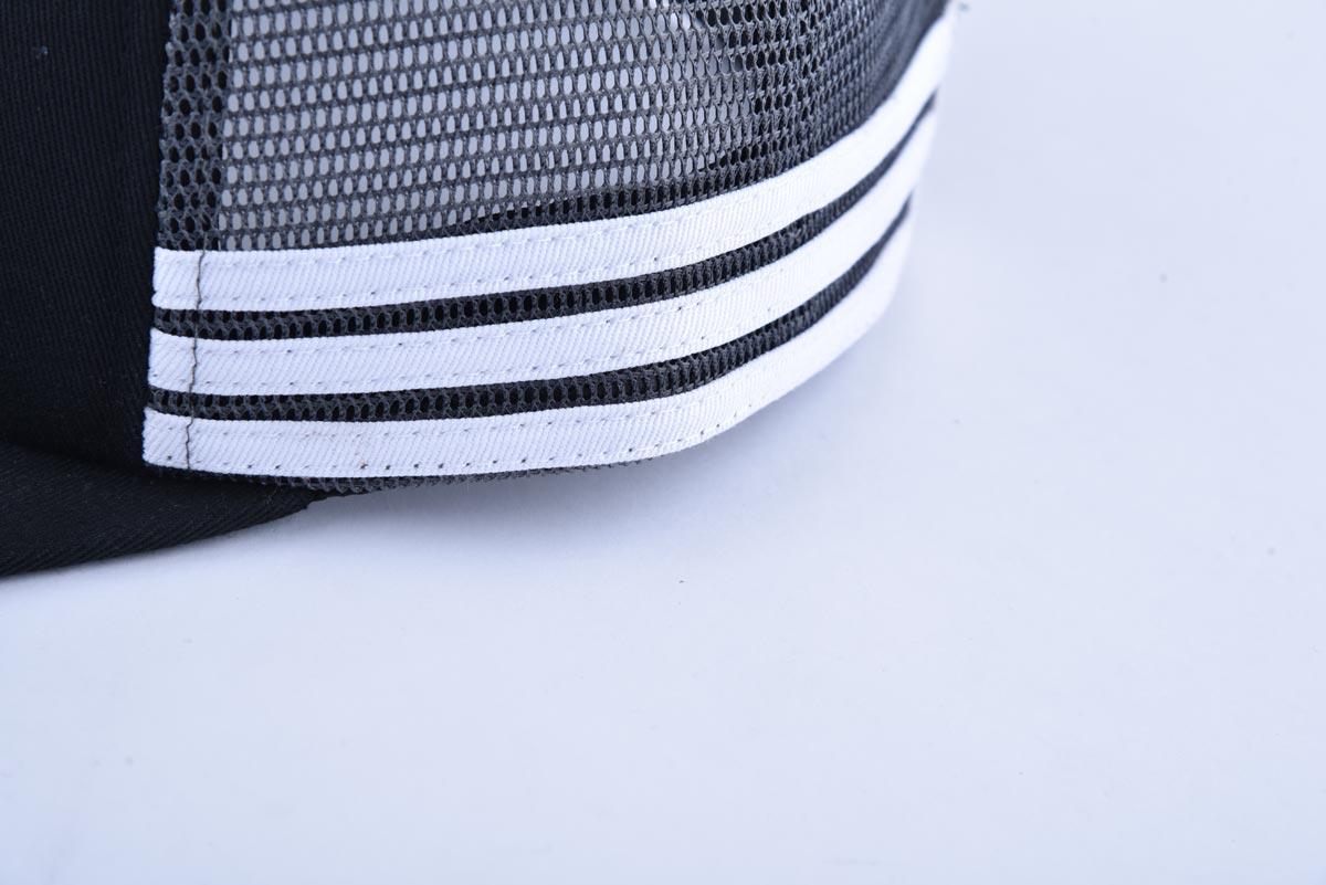 Aung Crown men's flat bill trucker hat with white striped around the bottom of the crown KN2012153 Aung Crown men's flat bill trucker hat with white striped around the bottom of the crown KN2012153