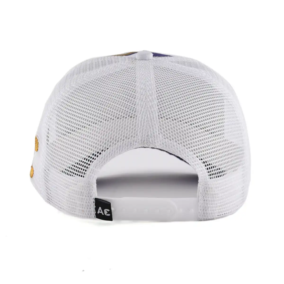 Aung Crown unisex camouflage trucker hat with a white plastic snap and black woven straps on the back KN2101031 Aung Crown unisex camouflage trucker hat with a white plastic snap and black woven straps on the back KN2101031
