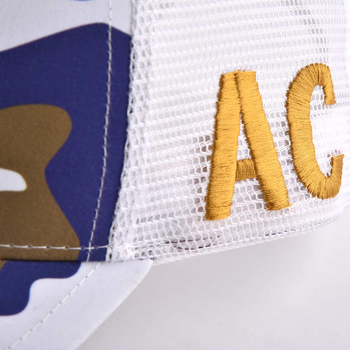 Aung Crown unisex camouflage trucker hat with golden flat embroidery AC on the side KN2101031 Aung Crown unisex camouflage trucker hat with golden flat embroidery AC on the side KN2101031