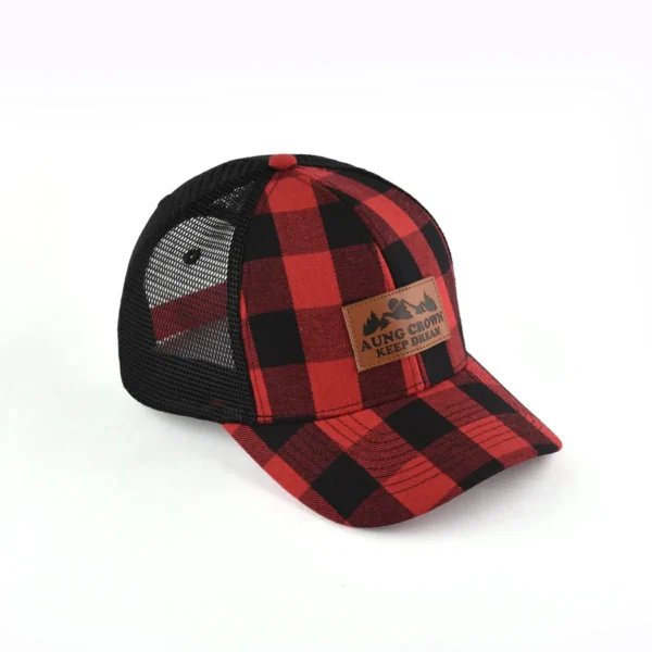 Aung Crown unisex plaid red and black trucker hat with a curved brim KN2012072