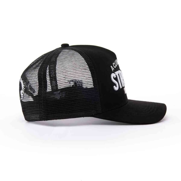 Streeter black fashion trucker hat at the horizontal view KN2103081