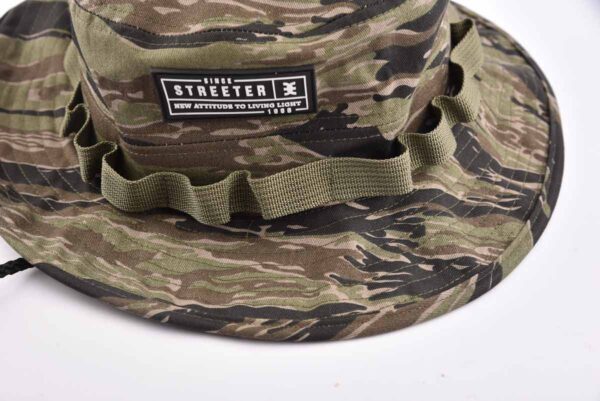 Streeter camo army bucket hat with a flat brim KN2102024