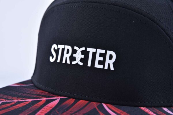 Streeter casual 6-panel black and red trucker hat with a rubber patch on the front KN20112701