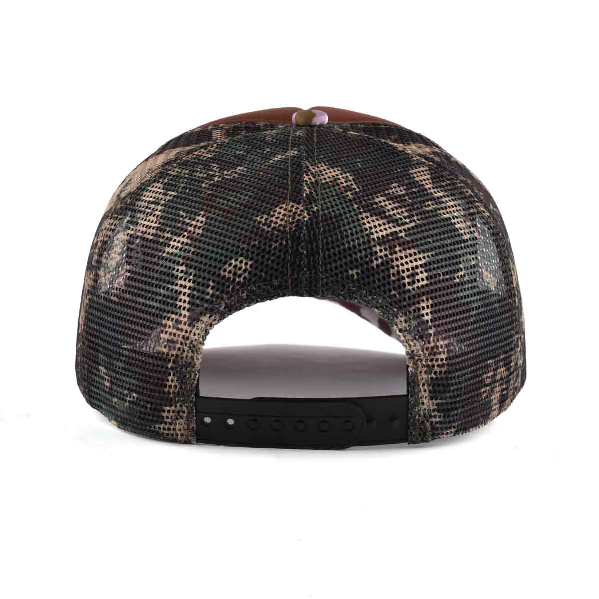 Streeter fashion camo trucker hat with a black plastic snap and a camo mesh back KN2012301-2 Streeter fashion camo trucker hat with a black plastic snap and a camo mesh back KN2012301-2